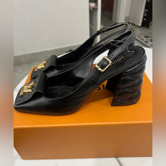 Louis Vuitton Lambskin Shake Slingback Pumps Black 41 - Picture 6 of 8